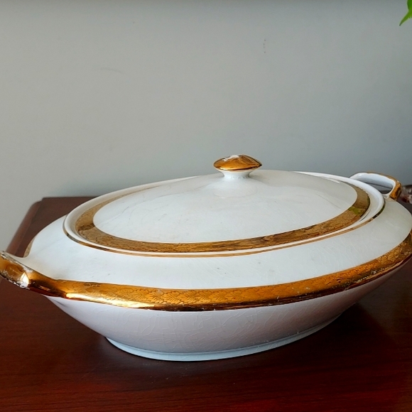 Saxon China 18k gold 6090g covered dish Vintage ivory gold leaf 🌿 trim cira1915 - Picture 16 of 16
